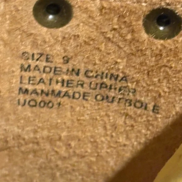 NEW- Sbicca Crowley Womens Sz 9  Marigold  Suede Slip On Mule Sandals Shoes - Picture 9 of 11